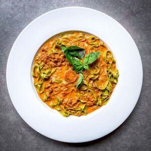fettuccine-rosso-bolognesa